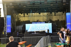 Tropical-Mountain-124