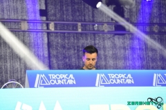 Tropical-Mountain-88