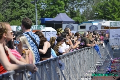 Tropical-Mountain-150