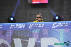 Tropical-Mountain-208