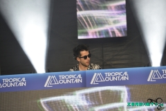 Tropical-Mountain-409