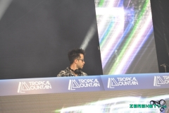 Tropical-Mountain-410