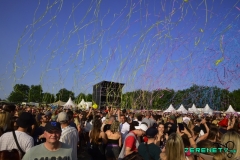 Tropical-Mountain-425